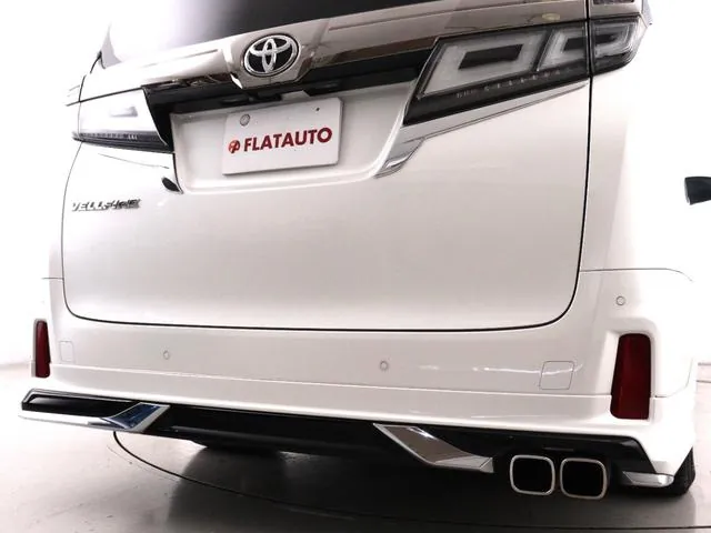 Toyota Verfia 2018 photo 4