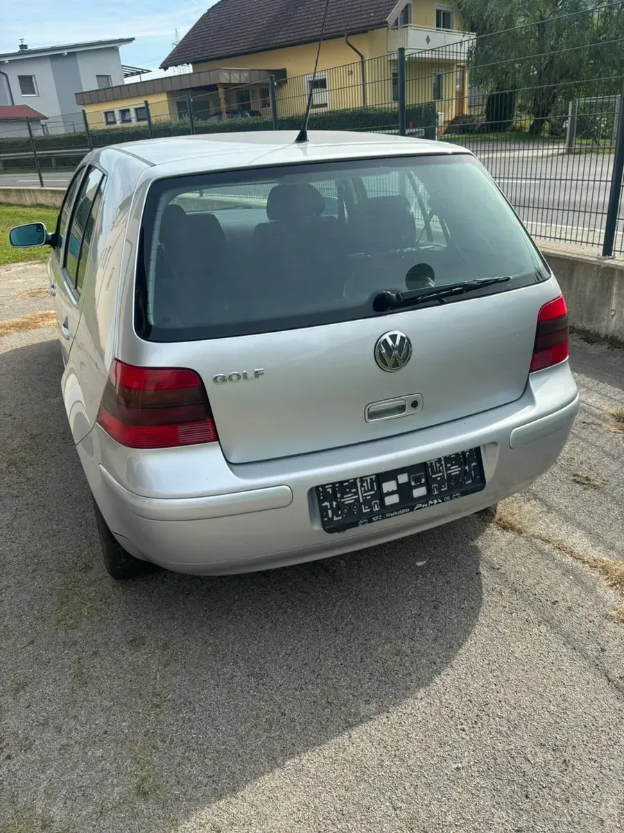 Volkswagen Golf 2000 photo 3