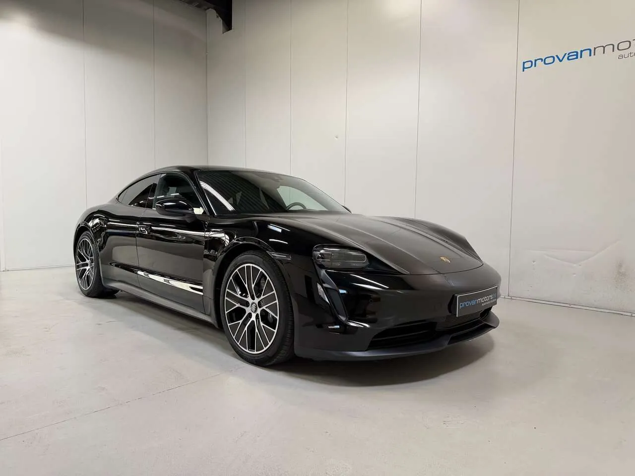 Porsche Taycan 2021 photo 5