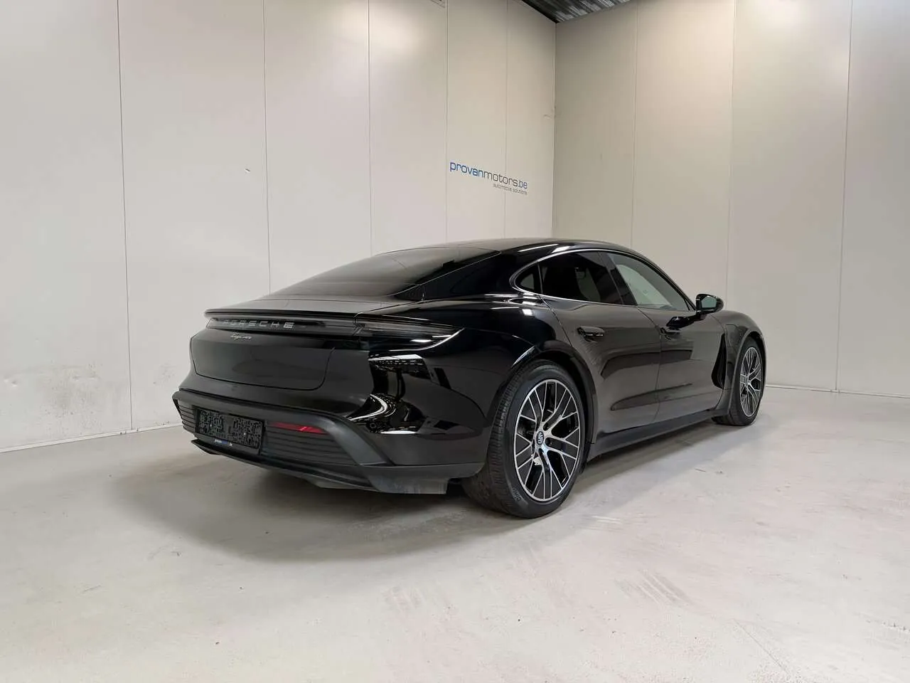 Porsche Taycan 2021 photo 3
