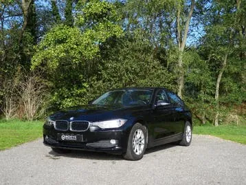 BMW 316I F30
