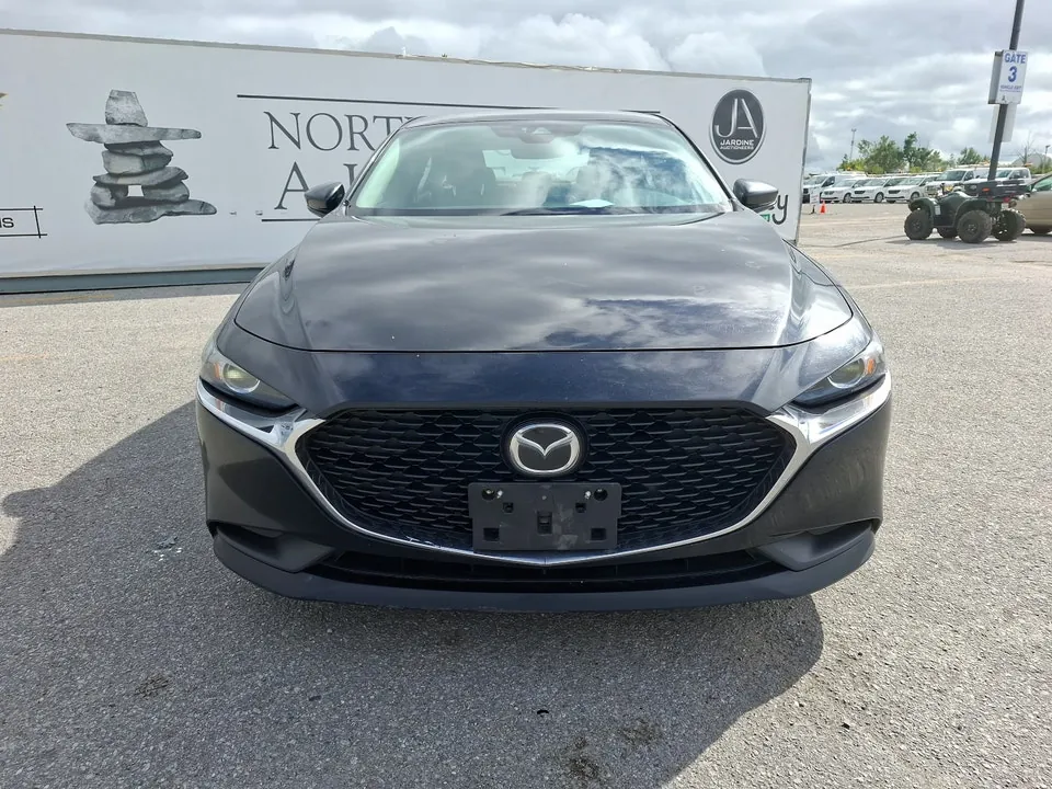 Mazda Mazda3 2020 photo 2