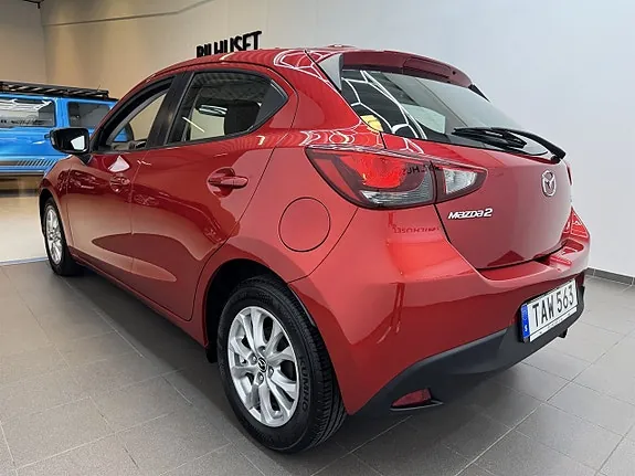 Mazda 2 2017 photo 4