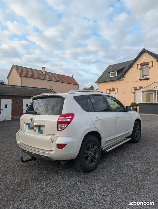 Toyota Rav4 2012 photo 2