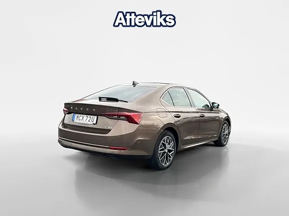 Skoda Octavia 2021 photo 3