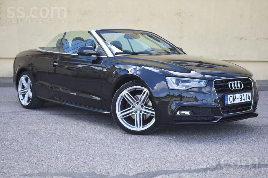 Audi A5 Cabrio 2011 photo 2