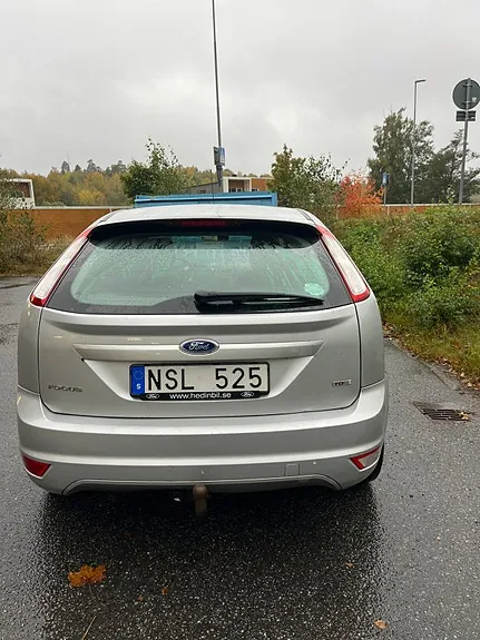 Ford Focus 2010 photo 4