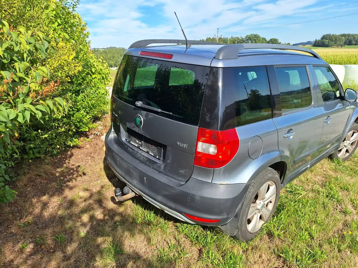 Skoda Yeti 2011 photo 3