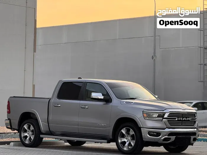Dodge Ram Laramie 2021 photo 2
