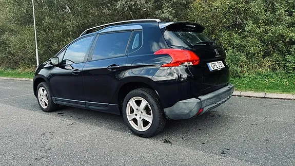 Peugeot 2008 2015 photo 2