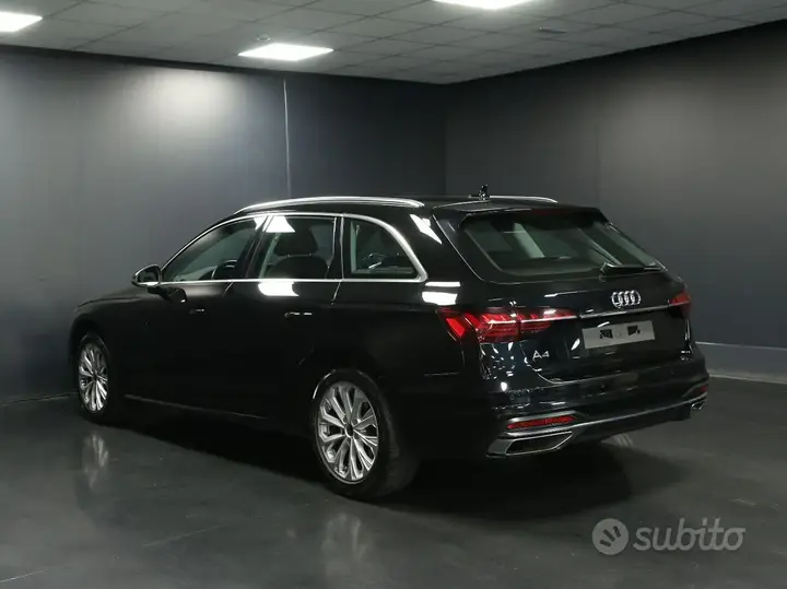 Audi A4 Avant 2023 photo 5