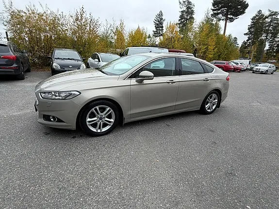 Ford Mondeo 2015 photo 2