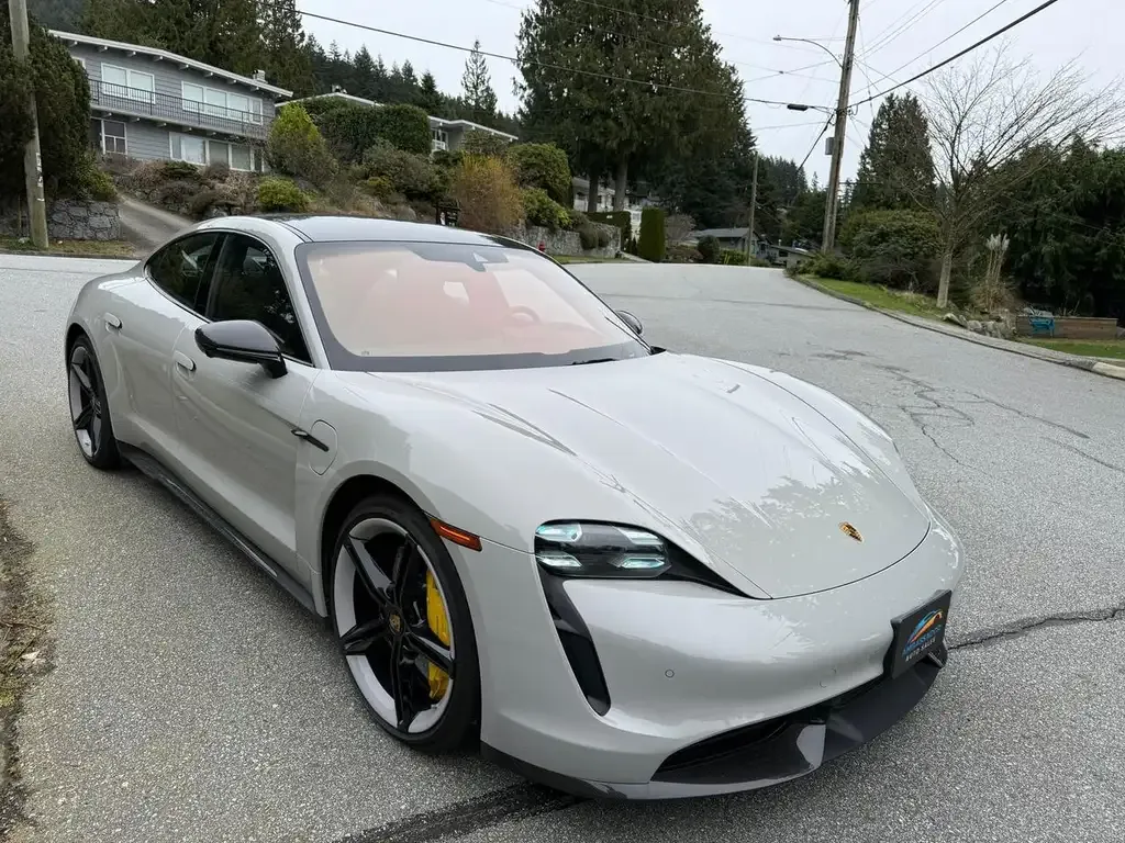 Porsche Taycan