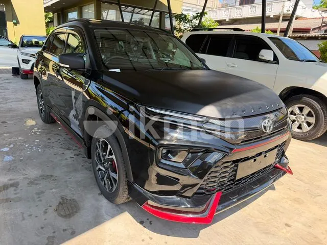 Toyota Hyryder