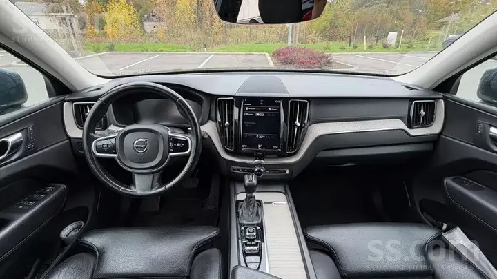 Volvo Xc60 2018 photo 5