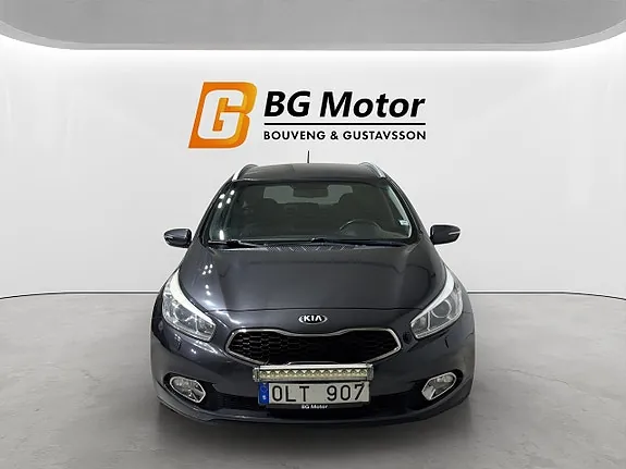Kia Ceed 2013 photo 2