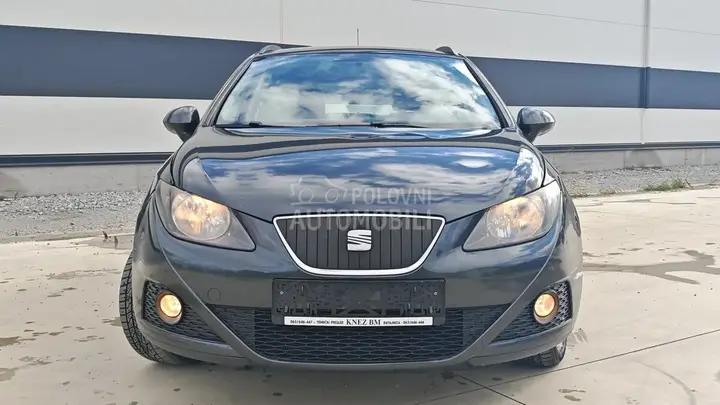 Seat Ibiza 2011 photo 2