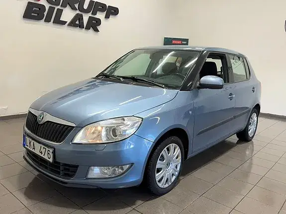 Skoda Fabia 2012 photo 4