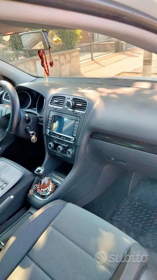 Volkswagen Golf 2009 photo 4