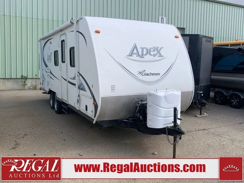 Coachmen Apex 2014 photo 2