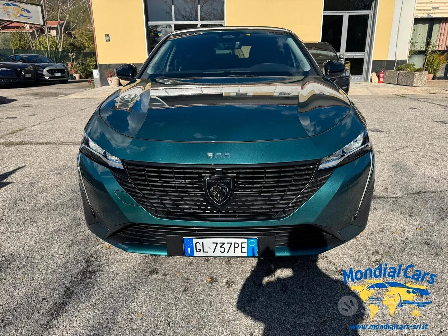 Peugeot 308 2022 photo 2