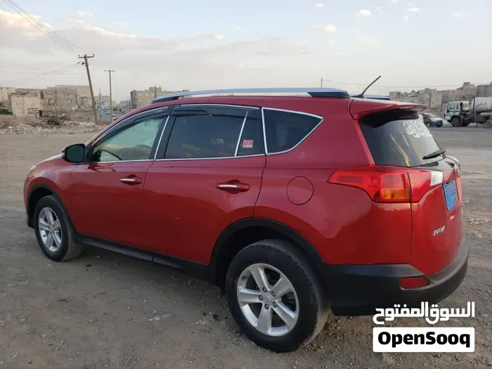 Toyota Rav 4 2014 photo 2