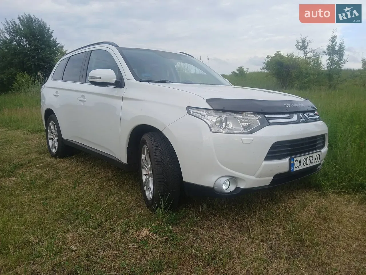 Mitsubishi Outlander 2012 photo 3
