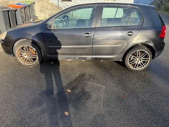 Volkswagen Golf 5 2008 photo 2