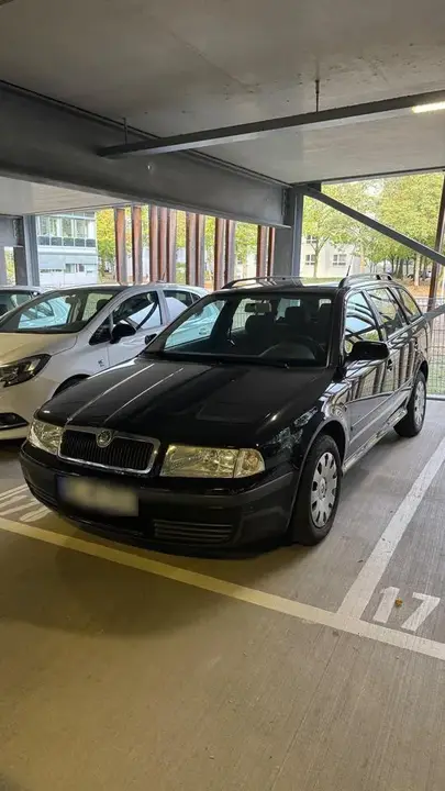 Skoda Octavia Tour