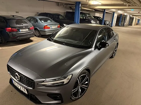 Volvo S60 2019 photo 2
