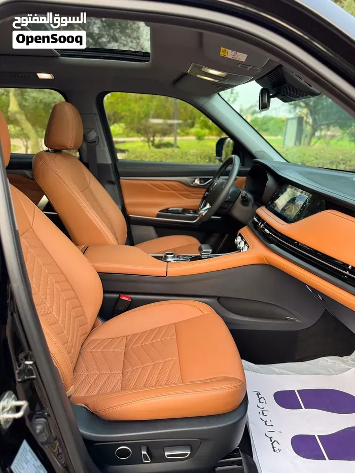 Changan Cs95 2024 photo 4