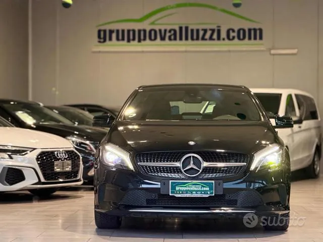 Mercedes-Benz A 180 2016 photo 2