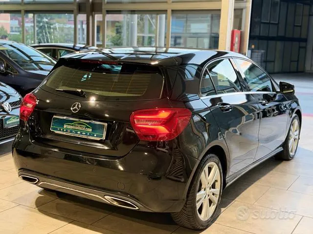 Mercedes-Benz A 180 2016 photo 5