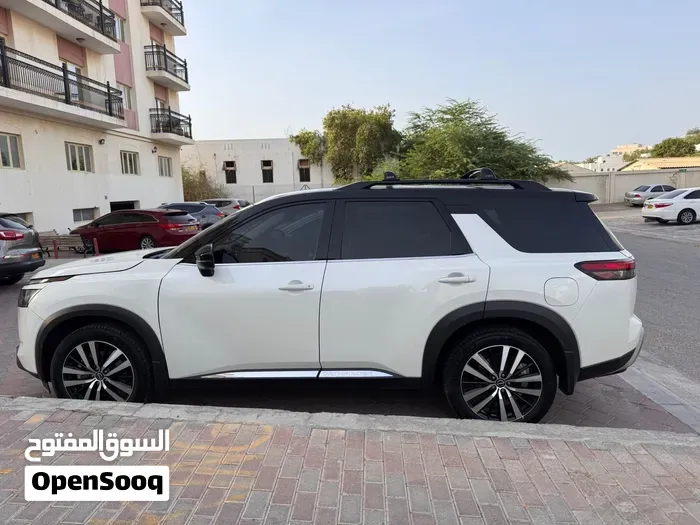 Nissan Pathfinder 2024 photo 2
