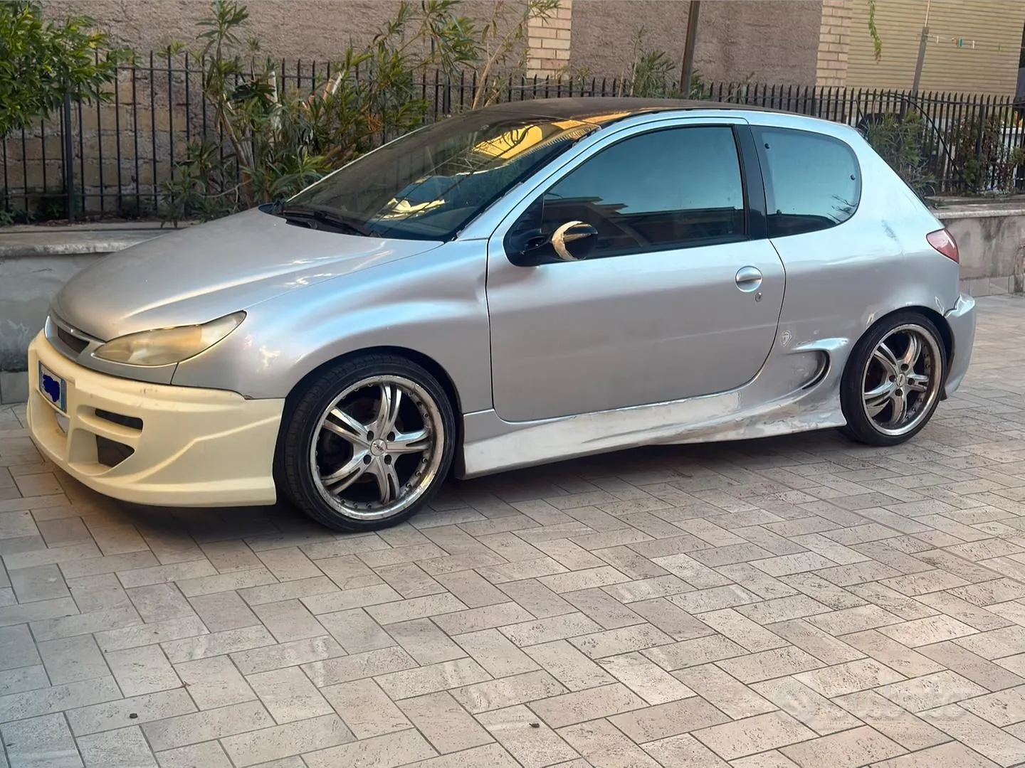 Peugeot 206 2004 photo 3