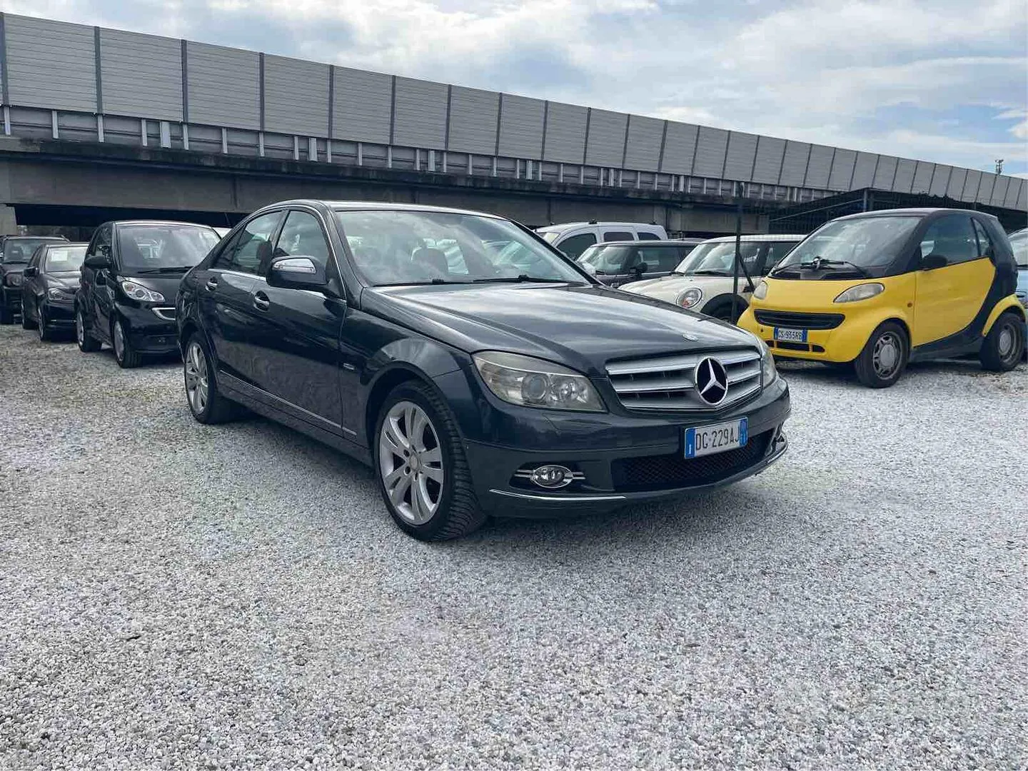 Mercedes-Benz C 220 2007 photo 3