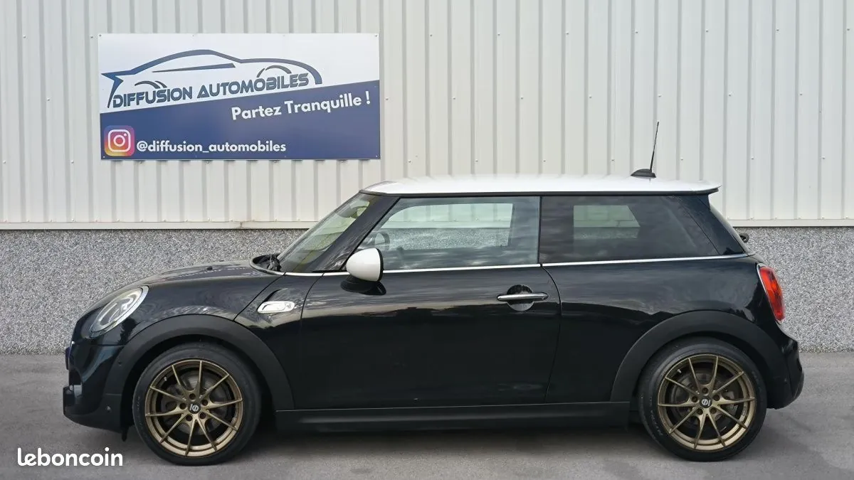 Mini Cooper S 2014 photo 3