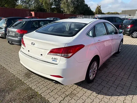 Hyundai I40 2012 photo 3