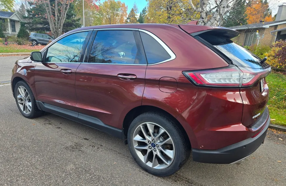 Ford Edge 2015 photo 2
