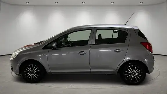 Opel Corsa 2010 photo 3