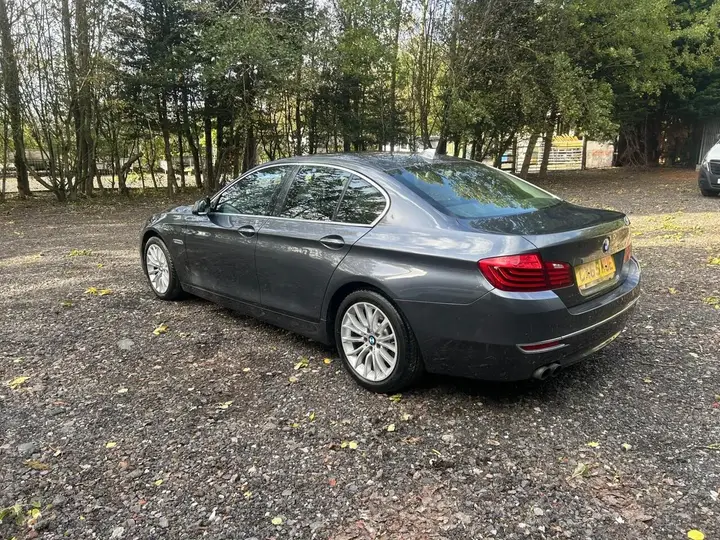 BMW 5 Series 2015 photo 5