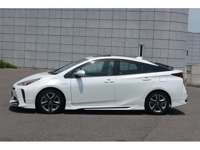 Toyota Prius 2019 photo 4