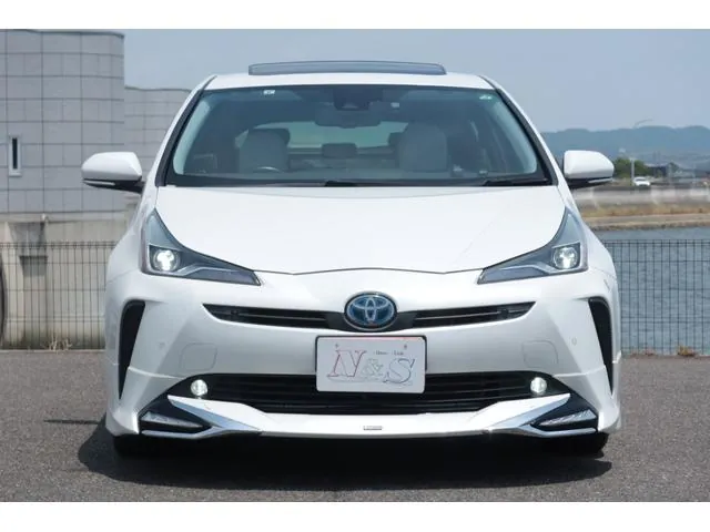 Toyota Prius 2019 photo 3