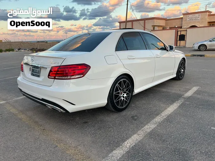 Mercedes-Benz E-Class 2014 photo 2