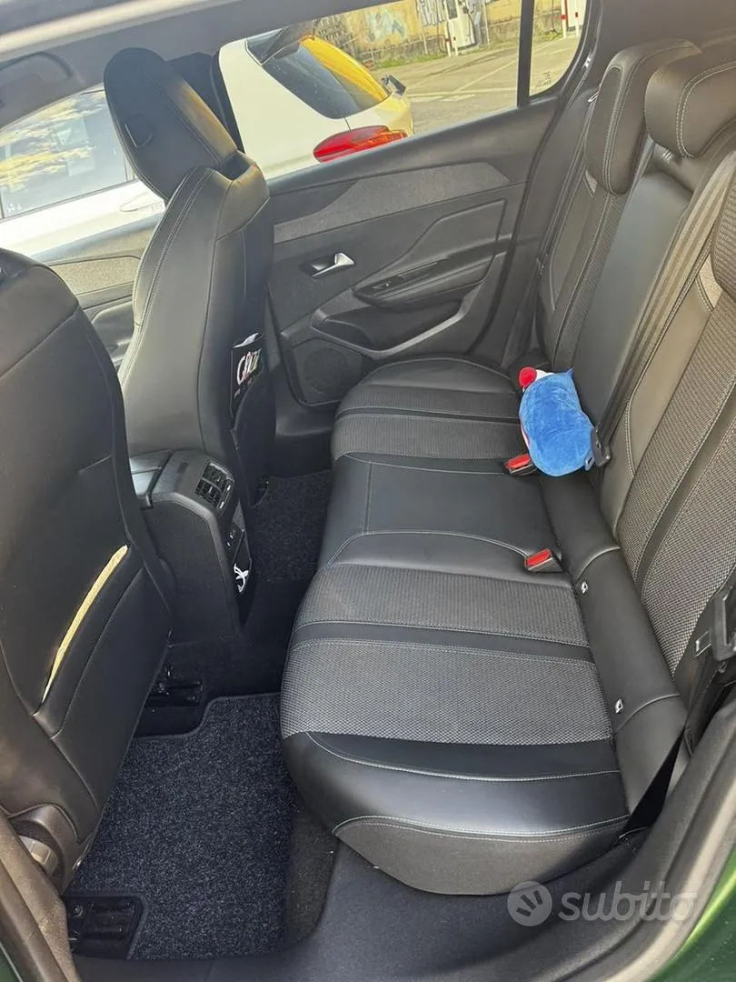Peugeot 308 2022 photo 5