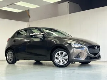 Mazda Demio 2015 photo 5
