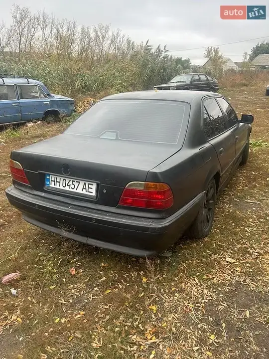 BMW 7 Series 1998 photo 2