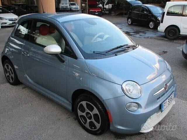 Fiat 500E