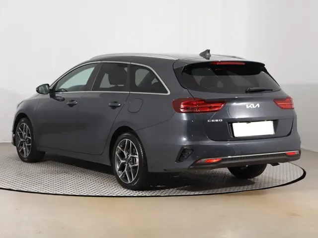 Kia Ceed 2025 photo 3
