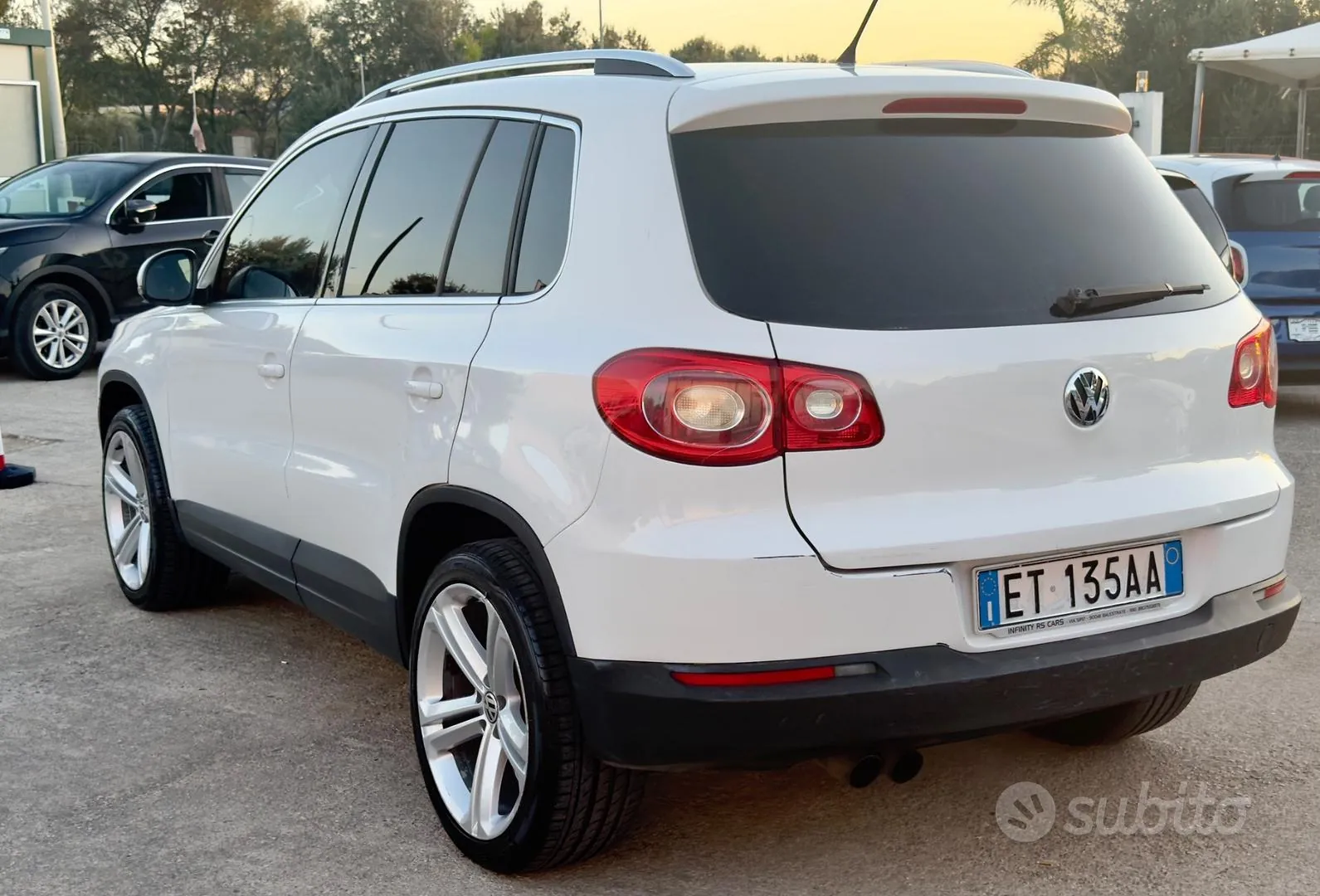 Volkswagen Tiguan 2008 photo 2